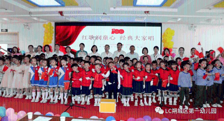 《要久久爱》:全员演技过关,唯有一人败笔,演技太烂像AI机器